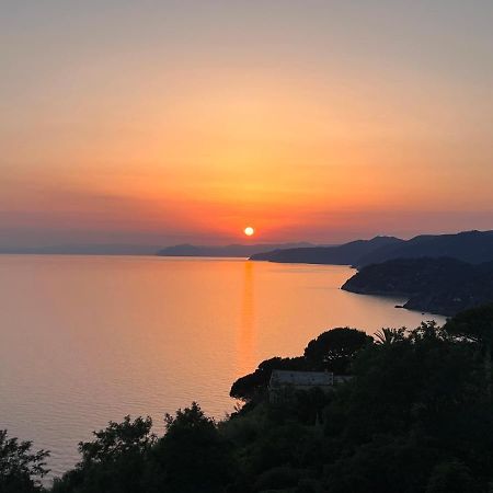 Hotel La Giada Del Mesco Леванто Екстер'єр фото