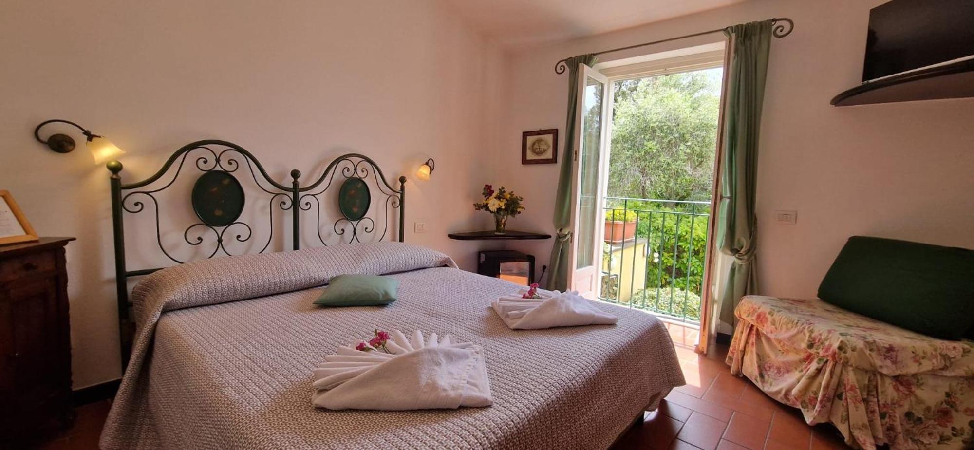 Hotel La Giada Del Mesco Леванто Екстер'єр фото
